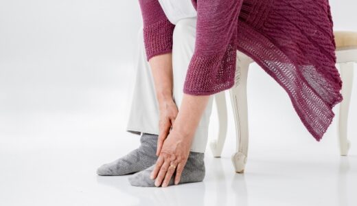 高齢者の足のむくみは放置すると危険｜むくみの原因と症状・予防法7選